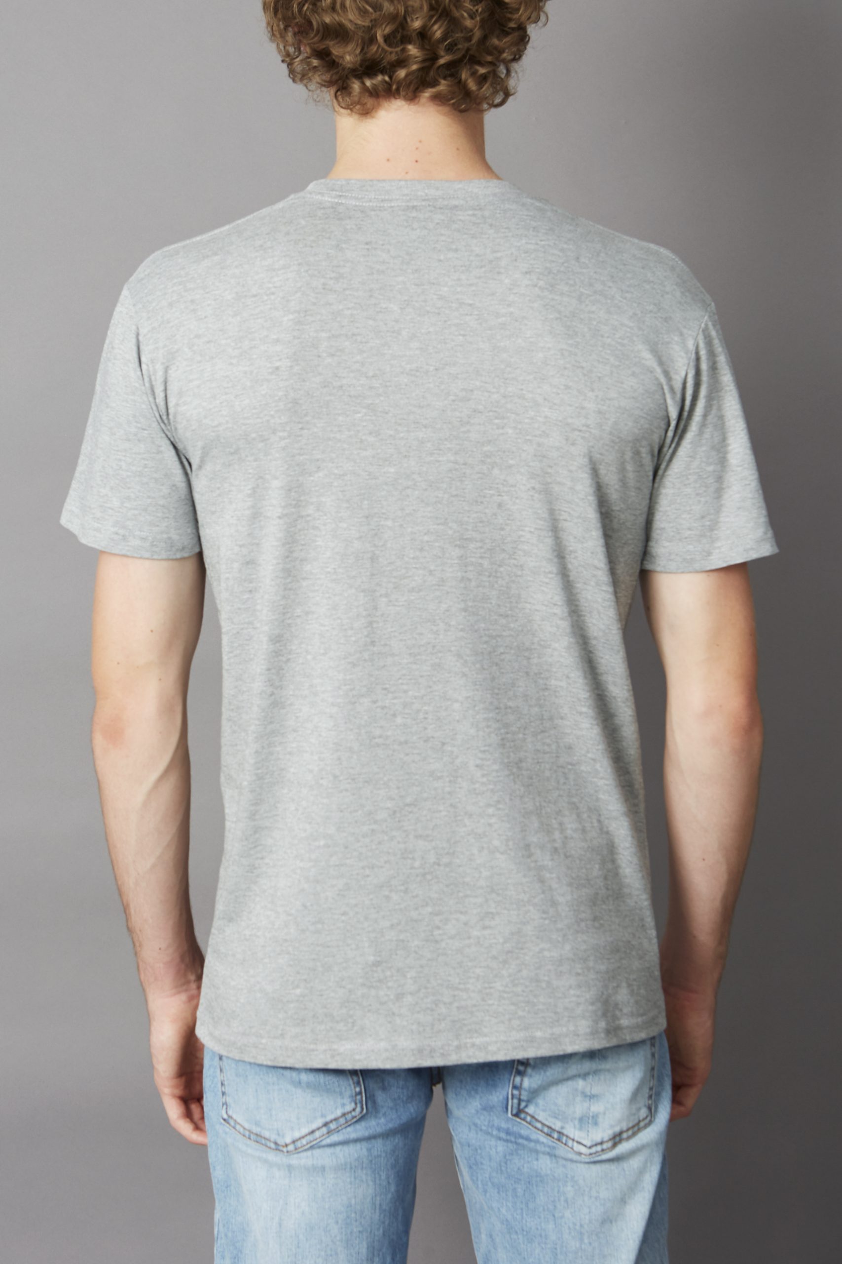 Speakys Round Tee - Image 10